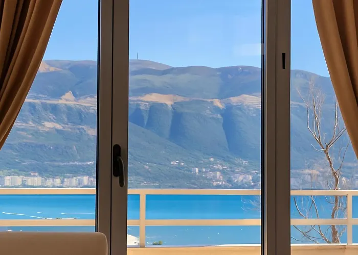 Apartment Panorama *